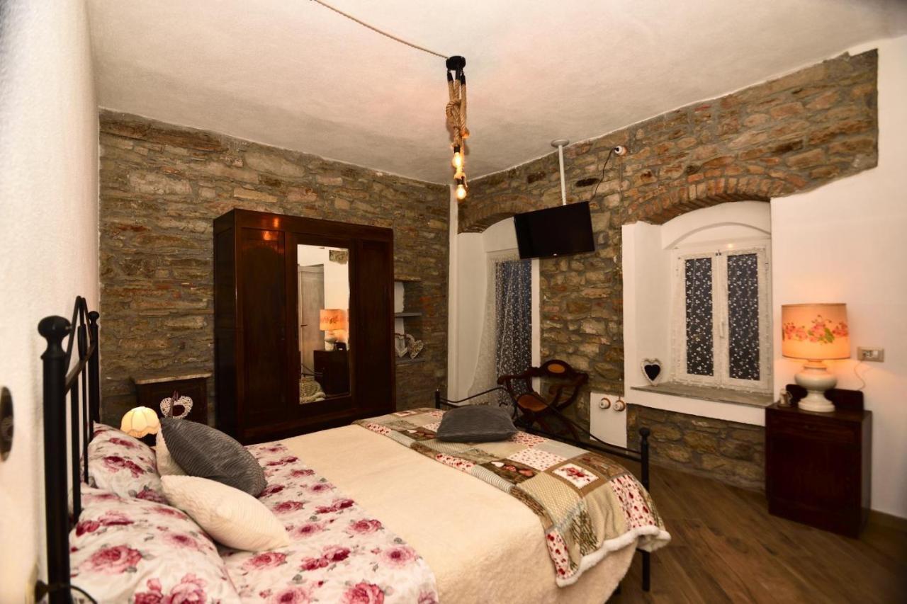 מלון Cremolino Il Borgo Del Castello מראה חיצוני תמונה
