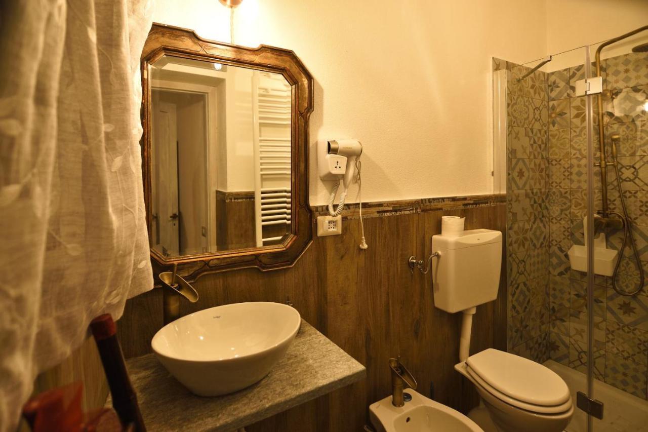 מלון Cremolino Il Borgo Del Castello מראה חיצוני תמונה